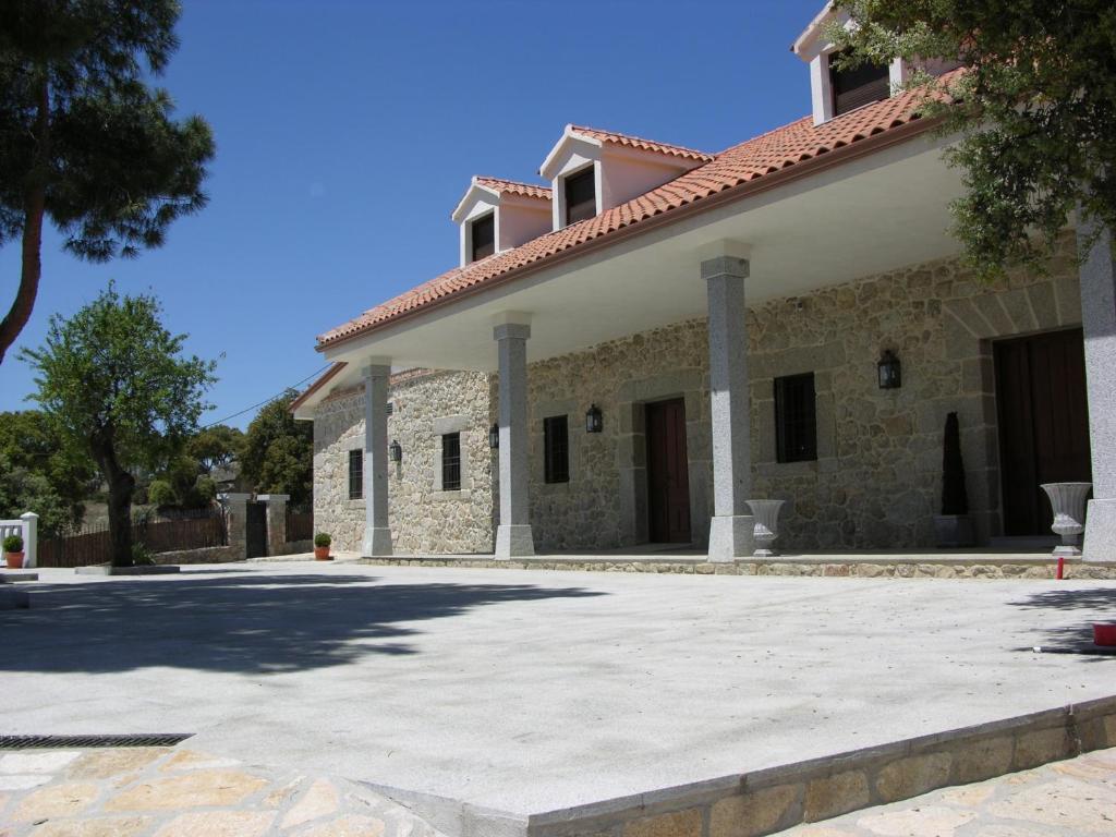 Albus Albi ξενώνας Colmenar del Arroyo Εξωτερικό φωτογραφία